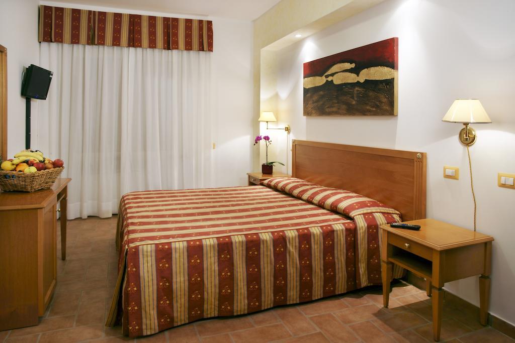Casa Degli Ubaldi Bed & Breakfast Rome Ruang foto