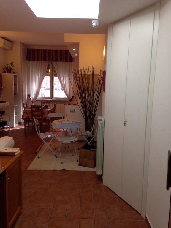Casa Degli Ubaldi Bed & Breakfast Rome Bagian luar foto